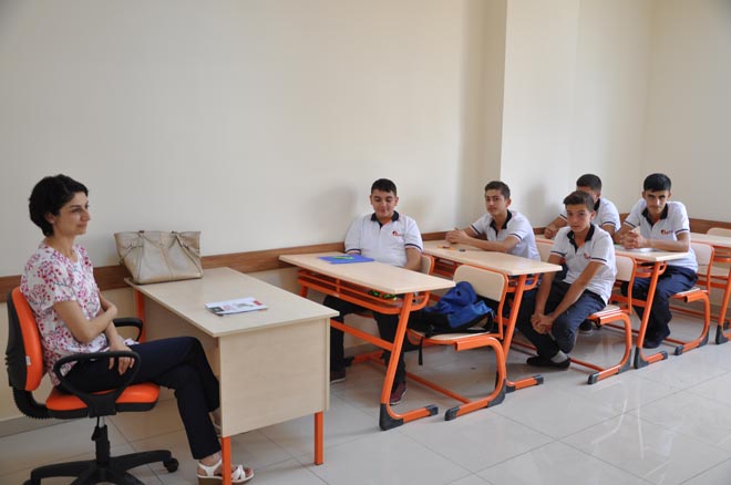 Arti koleji eğitime hazir