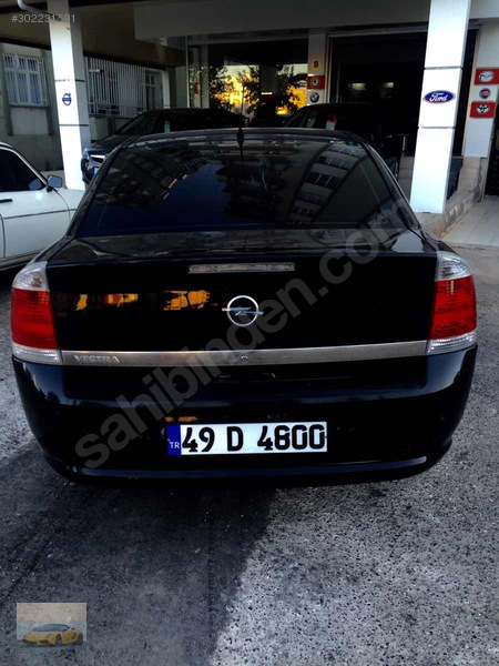 Siyah inci vectra