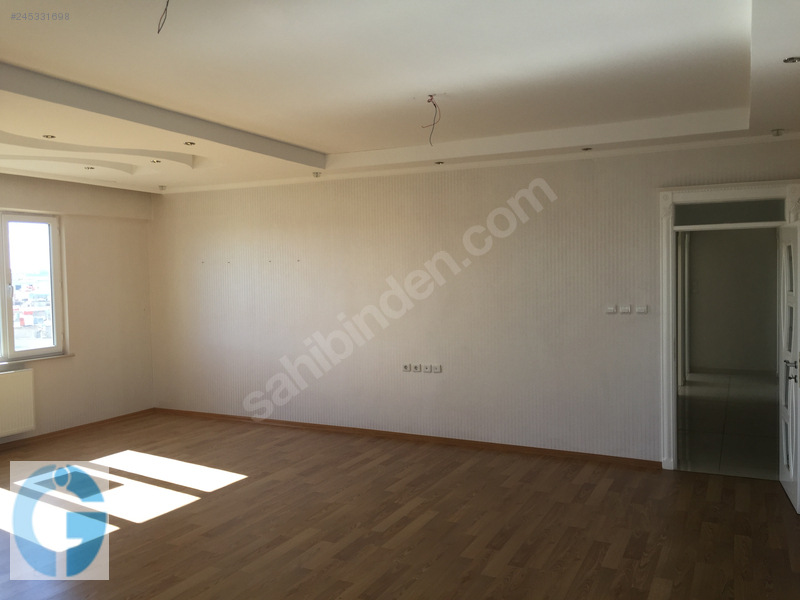 Öz ÇİLOĞLU GAYRİMENKUL'DEN Bulvar Üstü 4+1 JAKUZİLİ Daire