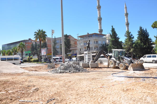 Demokrasi meydani yenileme çalişmalari
