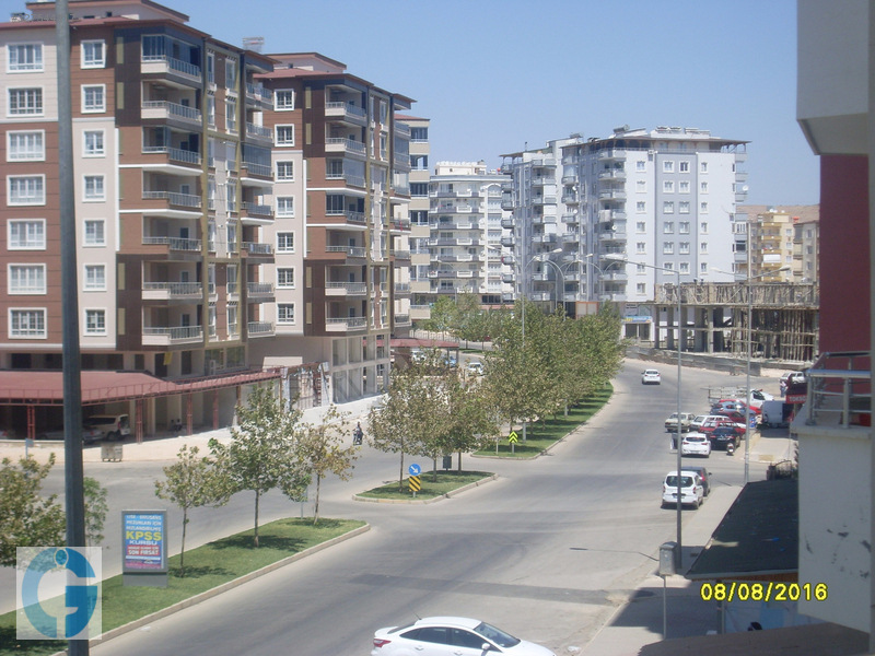 Öz ÇİLOĞLU GAYRİMENKUL'DEN Ana Cadde Üzeri Güzel Konumda Daire..