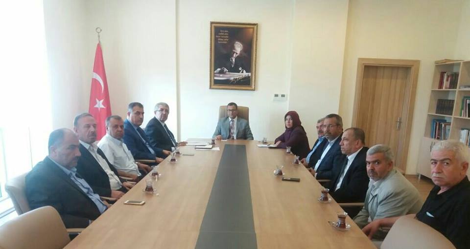Suriyeli misafirlerin mesleki eğitime kazandırılması için ilçemizdeki esnaf oda başka Suriyeli misafirlerin mesleki eğitime kazandırılması için ilçemizdeki esnaf oda başka