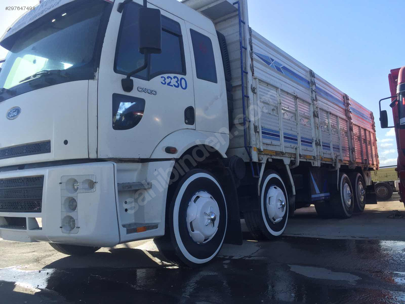 2004 MODEL 3230c ON NUMARA BİR ARAÇ