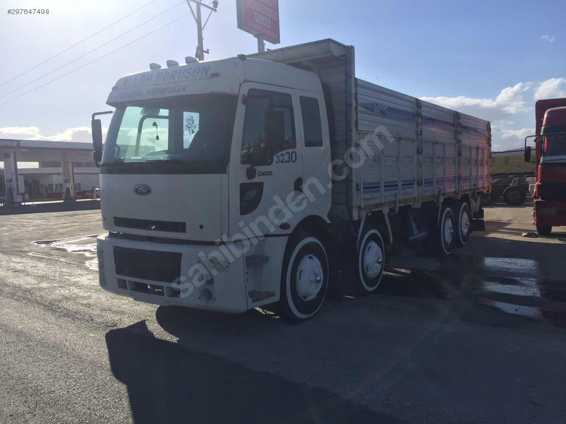 2004 MODEL 3230c ON NUMARA BİR ARAÇ