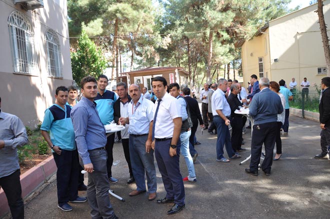 Nizip devlet hastanesinde aşure ikrami