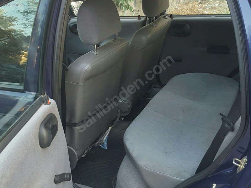 memurdan bakımlı ve temiz 1.4 corsa gls