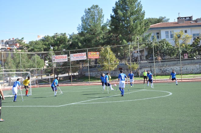 Gaziantep ampute futbol takimi nizip te tarih yazdi