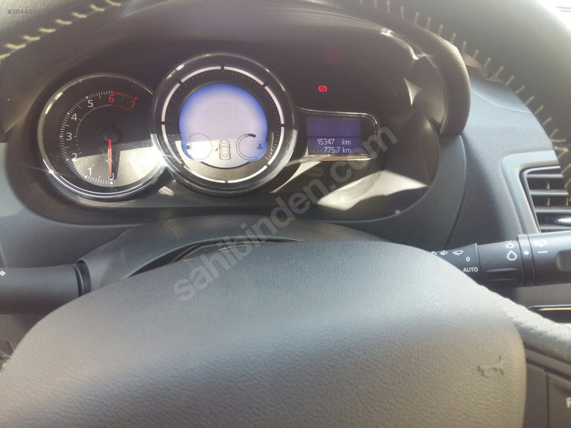 Sahibinden 15300 km sifir ayarinda garaj arabasi fiyat 63.500