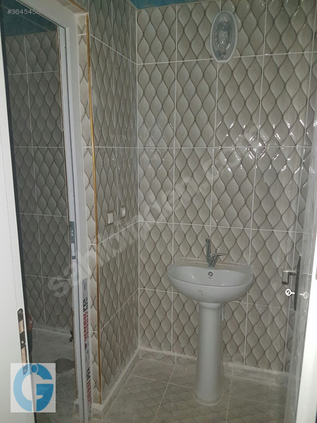 Öz ÇİLOĞLU GAYRİMENKUL'DEN Ara Kat 3+1 Sıfır Daire...