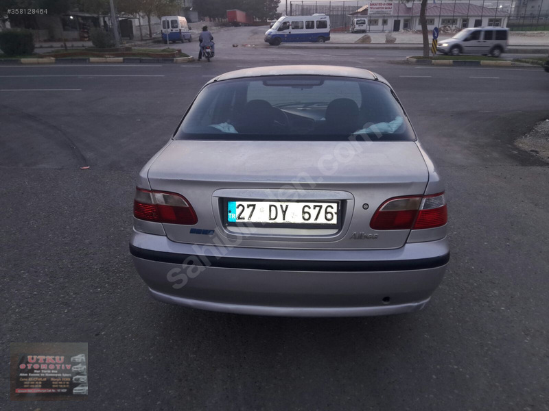 Acilsatilik 2002model 1.2 boyasz albea orjinal evrak full