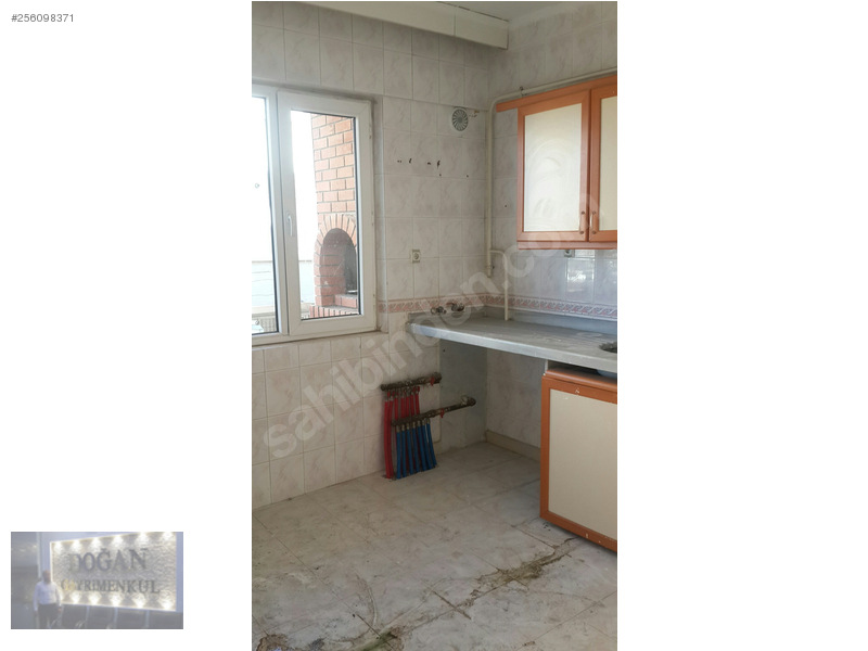 Gazikent belkis da ara kat 3+1 ana cadde üzeri satlik daire