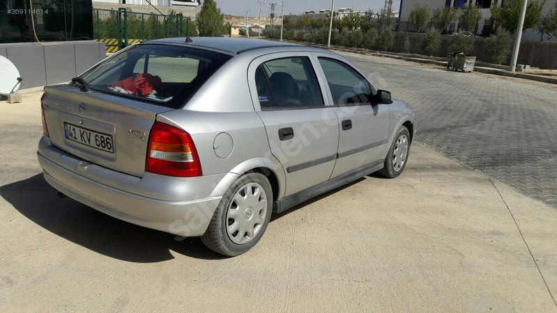 99 Model Astra 112binde