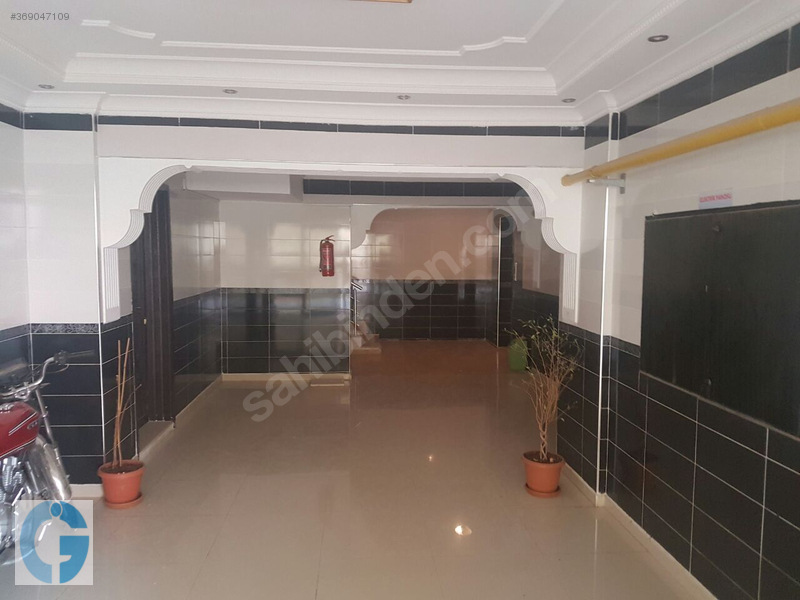 Öz ÇİLOĞLU GAYRİMENKUL'DEN 220 M'2 4+1 Bakımlı Daire...
