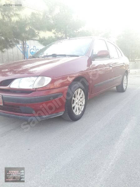 Utku otodan satilik 99 megane cift hava yastikli abs klima orjin
