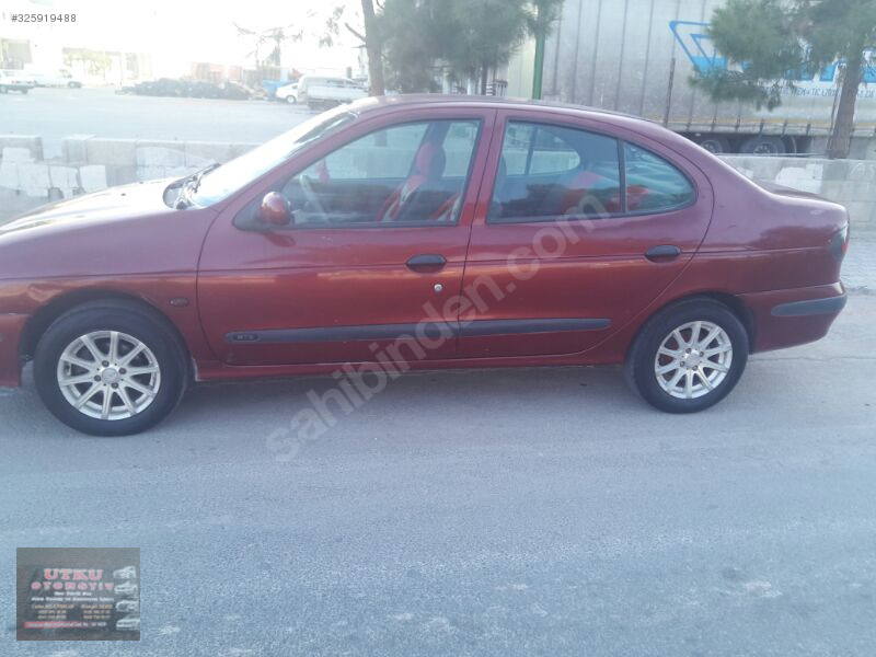 Utku otodan satilik 99 megane cift hava yastikli abs klima orjin