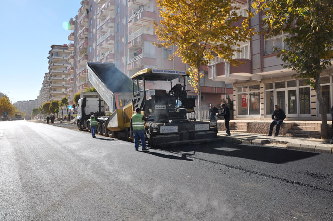 Bulvarlar yeni asfaltla buluşuyor