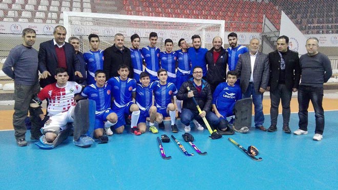 Hokey takimi türkiye şampiyonu oldu