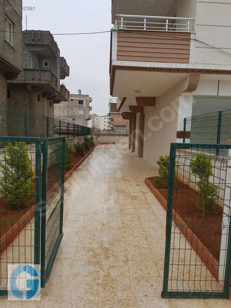 Öz ÇİLOĞLU GAYRİMENKUL'DEN 1.Kat 3+1 155 M'2 Hazır Daire...