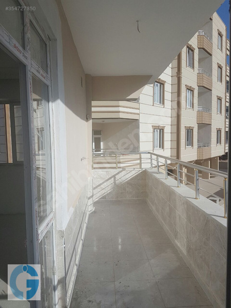 Öz ÇİLOĞLU GAYRİMENKUL'DEN 35 M Yol Civarı 130 M'2 3+1 Daire...