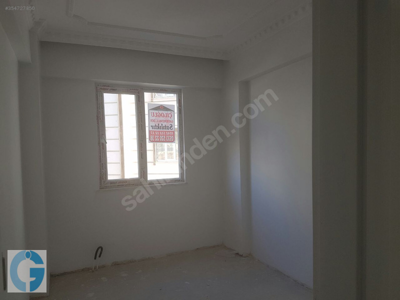 Öz ÇİLOĞLU GAYRİMENKUL'DEN 35 M Yol Civarı 130 M'2 3+1 Daire...