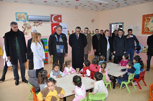 İçişleri Bakanlığı Müsteşar Yrd. Sayın Mehmet TEKİNARSLAN, Nizip-2 Konteyner kenti zi İçişleri Bakanlığı Müsteşar Yrd. Sayın Mehmet TEKİNARSLAN, Nizip-2 Konteyner kenti zi
