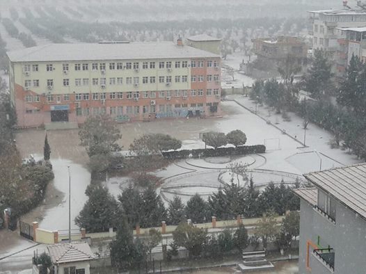 Nizip te okullar 1 gün tatil edildi
