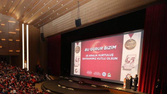 25 Aralık Gaziantep´in Kurtuluş Günü Etkinlikleri Kapsamında Düzenlenen Resim,Şiir ve