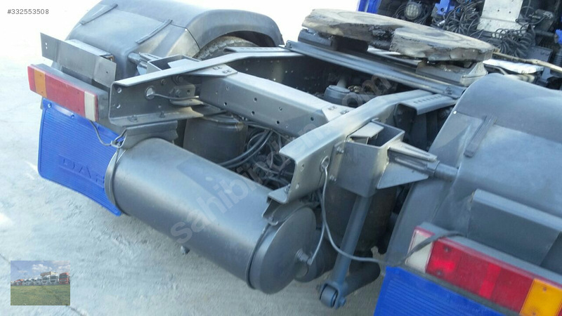 Güneş otomotivden 1998 model daf xf 480 roterdarli çekici