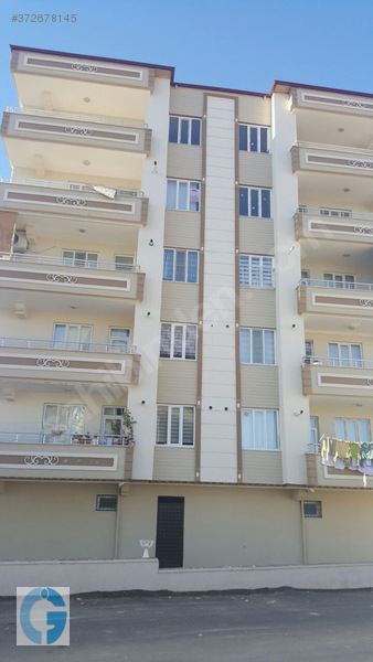 Öz ÇİLOĞLU GAYRİMENKUL'DEN Ara Kat 165 M'2 3+1 Daire..