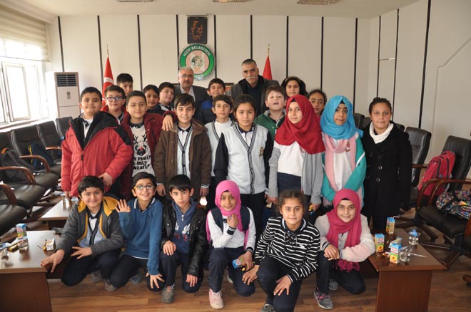 Başkan akdoğan a anlamli ziyaret