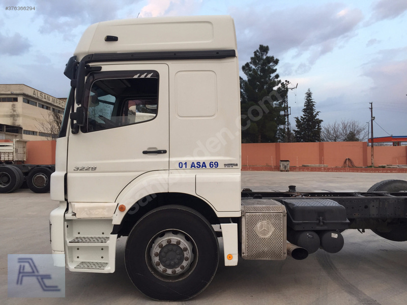 Atay oto galeriden 2011 model mercedes axor 3229-şase araçlar