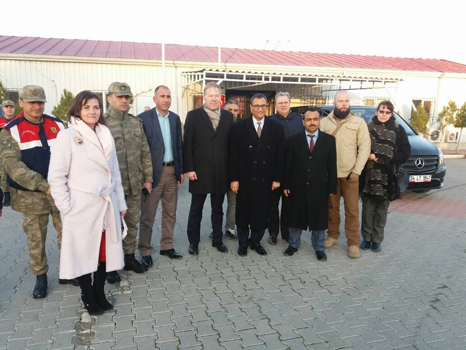 Estonya Parlamentosu Dışişleri Komisyonu Geçici Barınma Merkezlerinden Nizip-2 Kontey Estonya Parlamentosu Dışişleri Komisyonu Geçici Barınma Merkezlerinden Nizip-2 Kontey