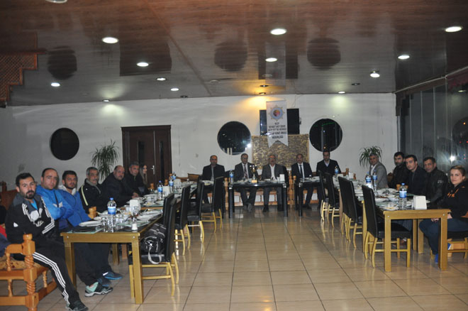Nihem in 2016 yili değerlendirme toplantisi