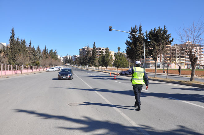 Trafik ekipleri uygulama yapti