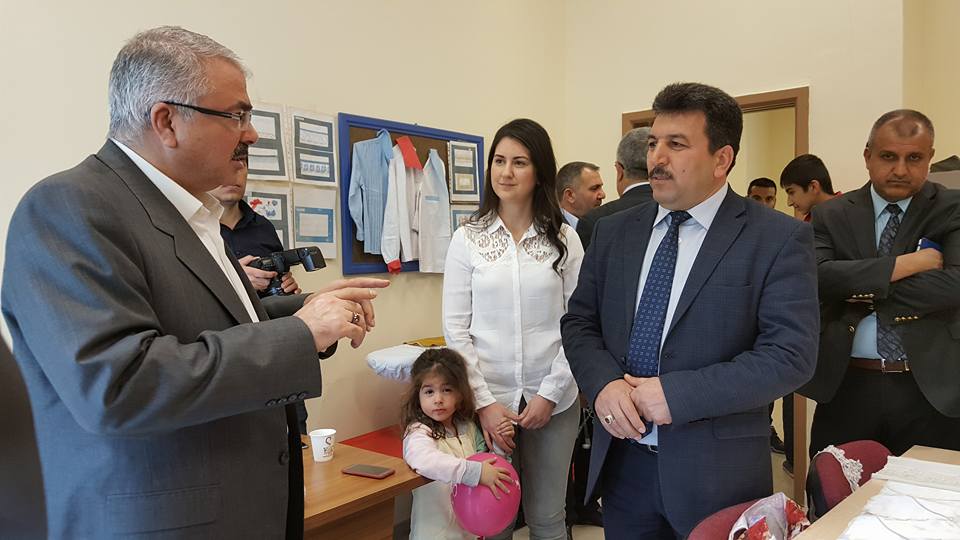 Akdoğan tenkit ve uyari idarecileri hizaya getirir