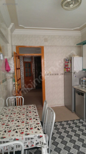 Acil düştü 3+1 bakimli ana caddeye yakin uygun daire