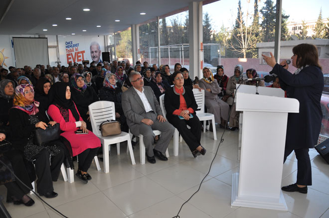 Kavrak seçim bürosunu ziyaret etti