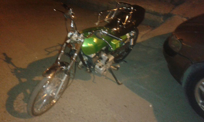 çaldiklari motosikletle yakalandilar