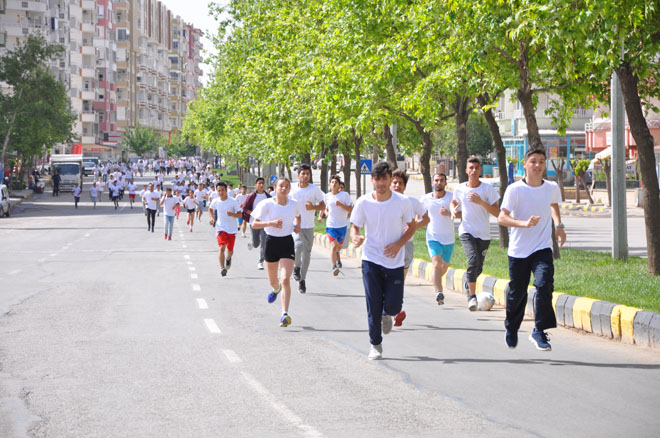 özel nizip arti anadolu lisesi halk koşusu