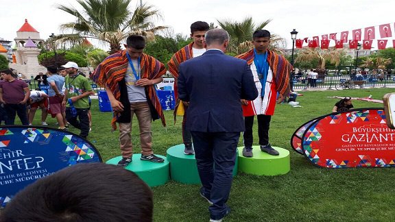Nizip Anadolu Lisesi Öğrencisi Hüseyin KEKÇE Gaziantepte düzenlenen Aba güreşinde 55 