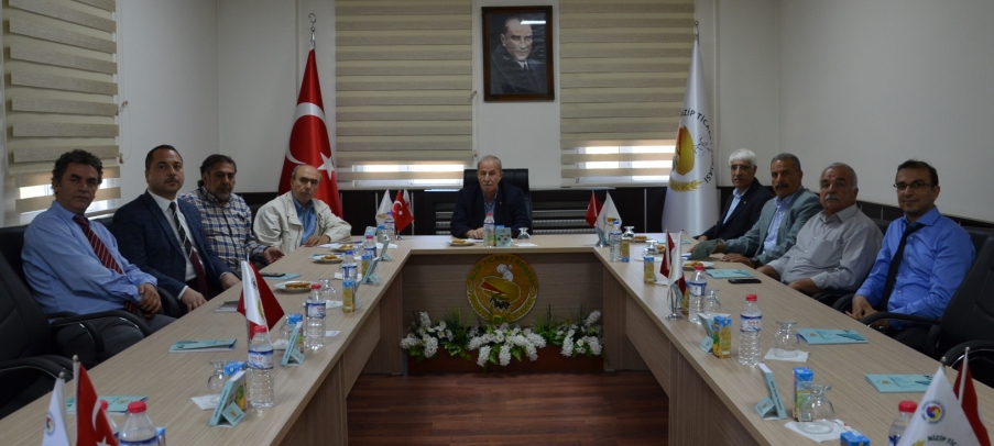 MECLİS ÜYELERİMİZE YÖNETİCİ MEVZUATI ve TOBB AKREDİTASYON SİSTEMİ EĞİTİMLERİ VERİLDİ