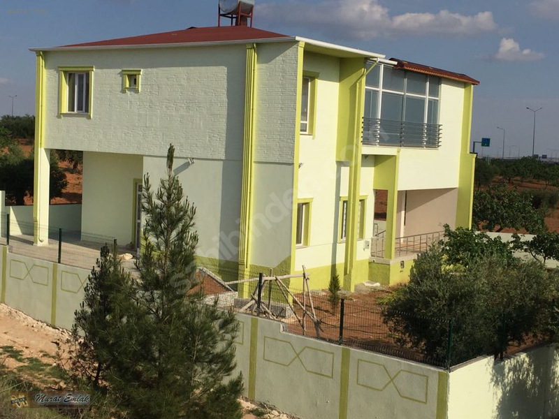 Murat emlak inşaat satlik lux bağ evi yüzme havuzlu