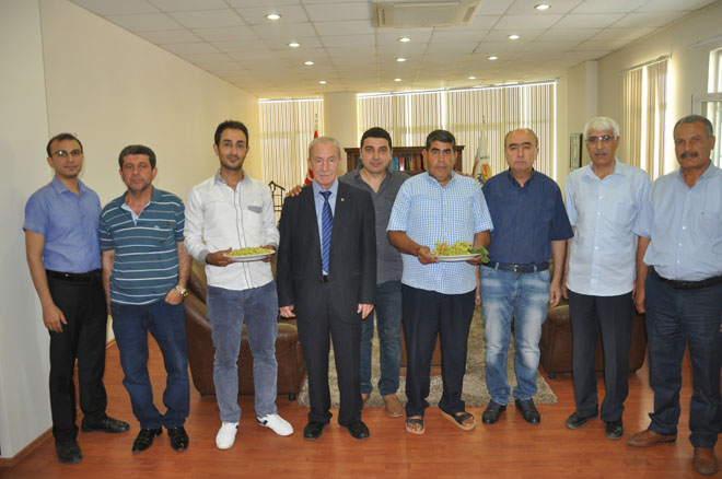 Yilin ilk boz fistiği ticaret borsasi tarafindan ödüllendirildi
