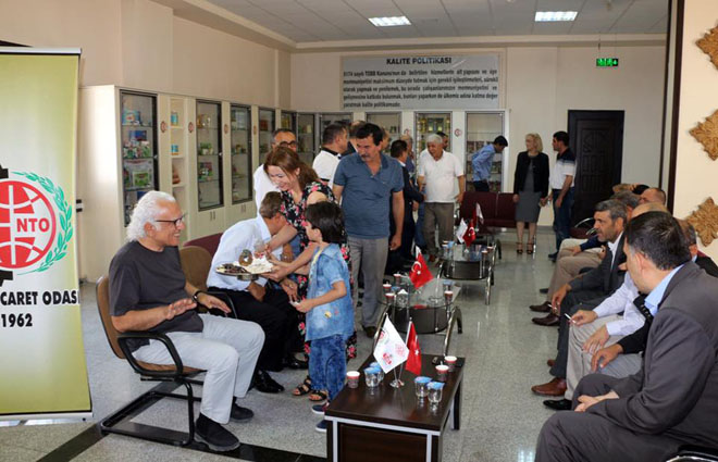 Nizip ticaret odasi bayramlaşma geleneğini sürdürüyor