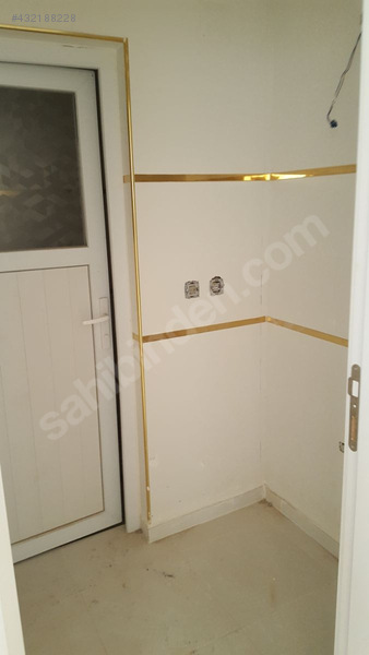 özdemir emlak cadde üzeri sifir daire