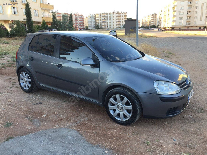 Sahibinden içi dişi sifir ayarinda 120 bin km 140 hp dsg vites