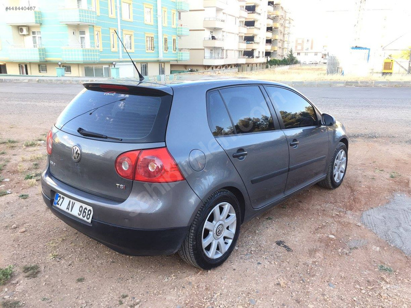 Sahibinden içi dişi sifir ayarinda 120 bin km 140 hp dsg vites