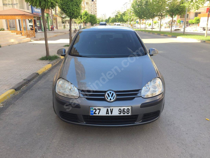 Sahibinden içi dişi sifir ayarinda 120 bin km 140 hp dsg vites
