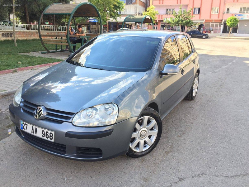 Sahibinden içi dişi sifir ayarinda 120 bin km 140 hp dsg vites
