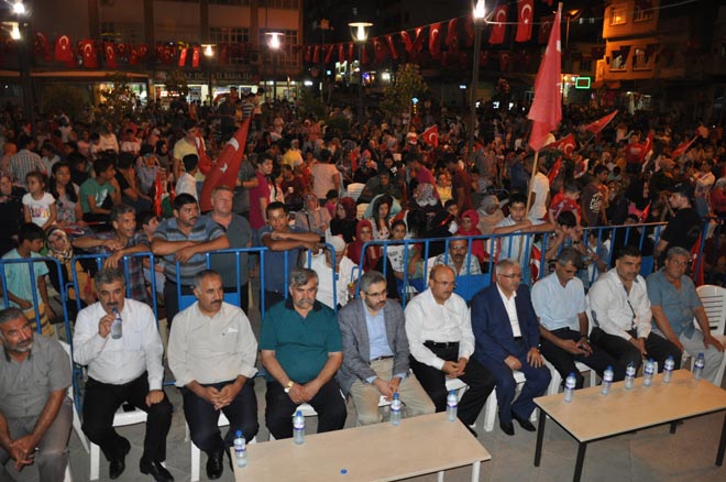 Demokrasi nöbeti sona erdi